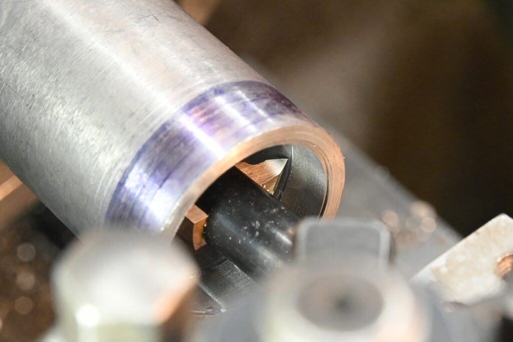 internal single point threading
