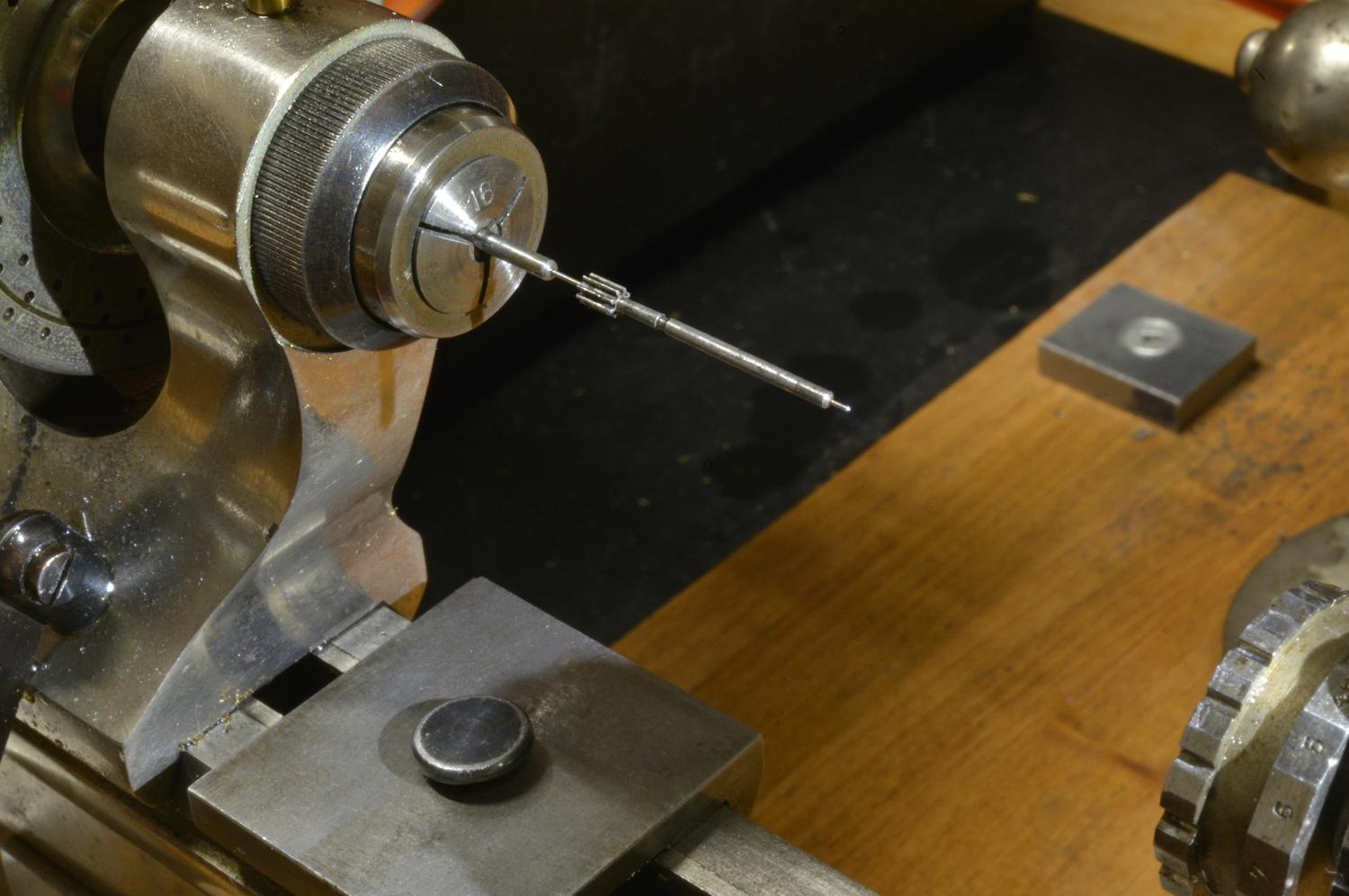 Read more about the article Repivoting for an Antique Clock Arbour